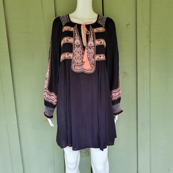 FREE PEOPLE Wind Willow Embroidery Dress Medium M Boho - Picture 2 of 6
